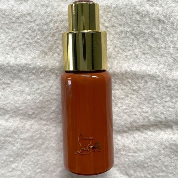 Christian Louboutin Le Fluide Fond de Teint Foundation in Henna Nude 70W - Picture 1 of 3
